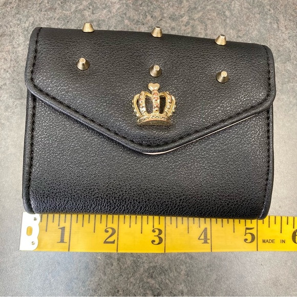Juicy Couture Black On Tour Card Case - Picture 8 of 9